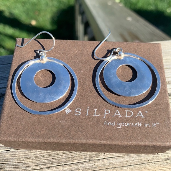 Silpada Jewelry - W1322 Perspectiva Silpada sterling earrings